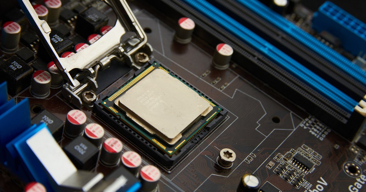 Trojanized software download on compromised website