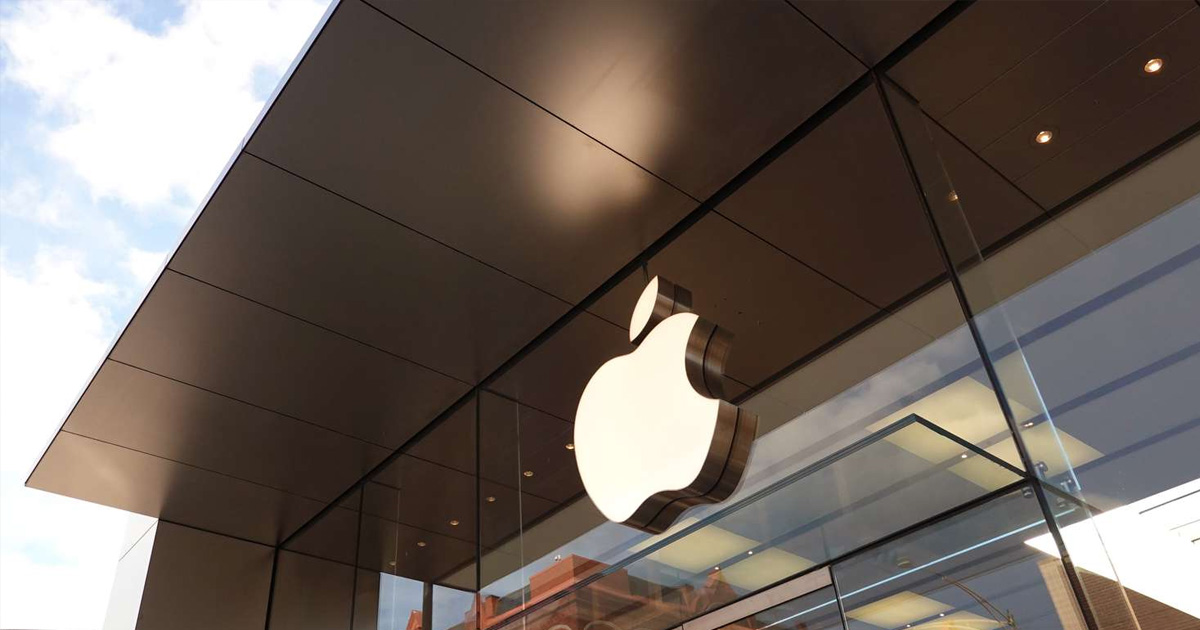 iPhone displaying an iOS 18 security update screen